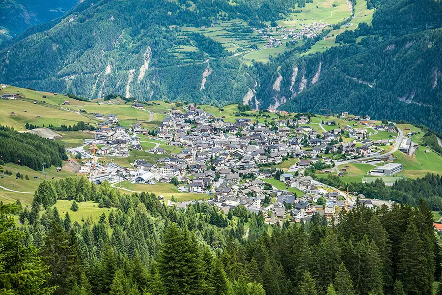 Wandern und Bergwandern nahe dem Truya-Hof